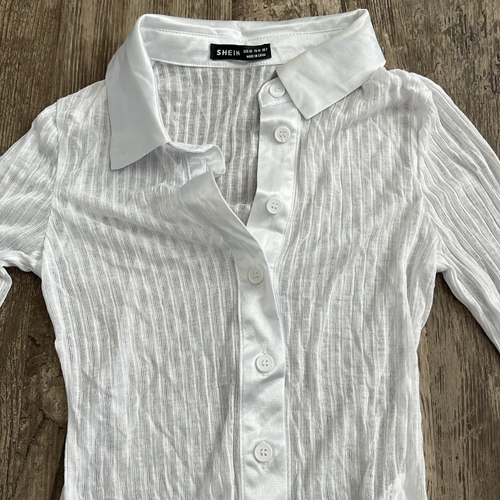 Blouse - Picture 2 of 4